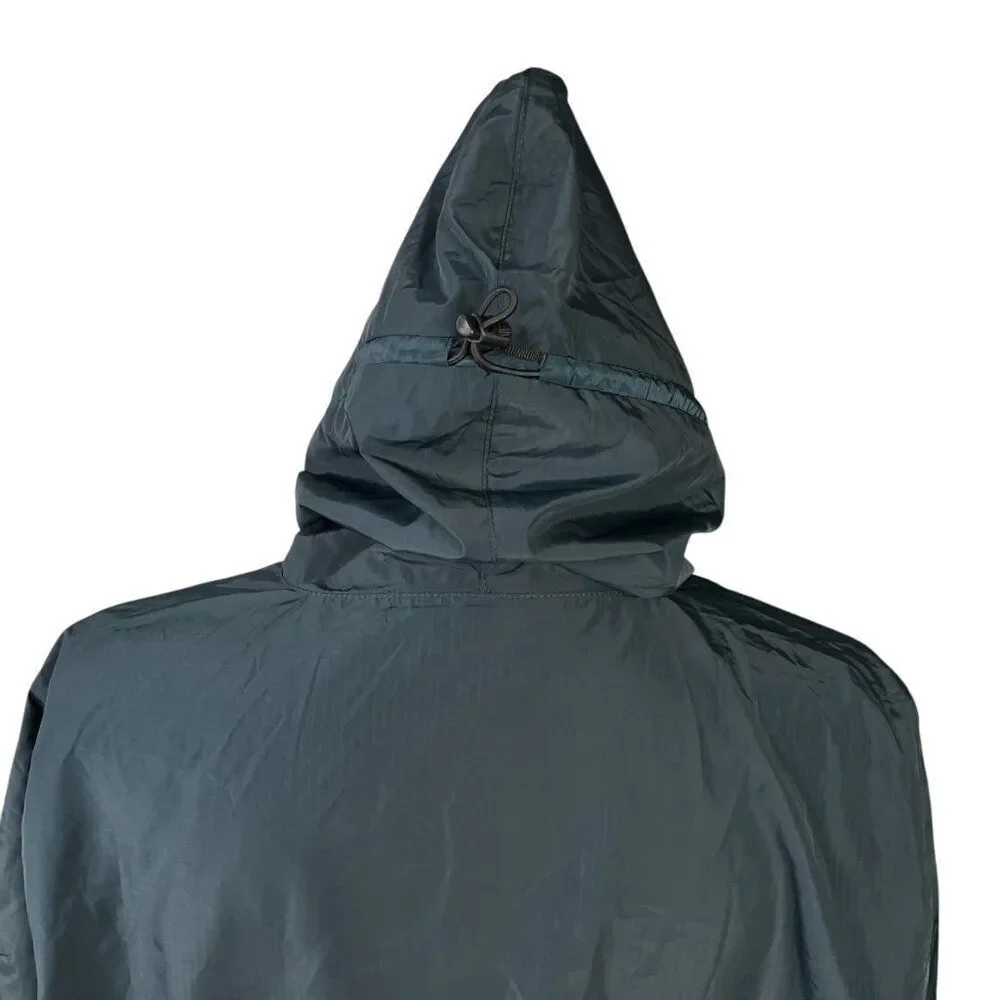 Vuori Men's Daybreak Windbreaker Lightweight Jacket in Navy Blue Size Medium